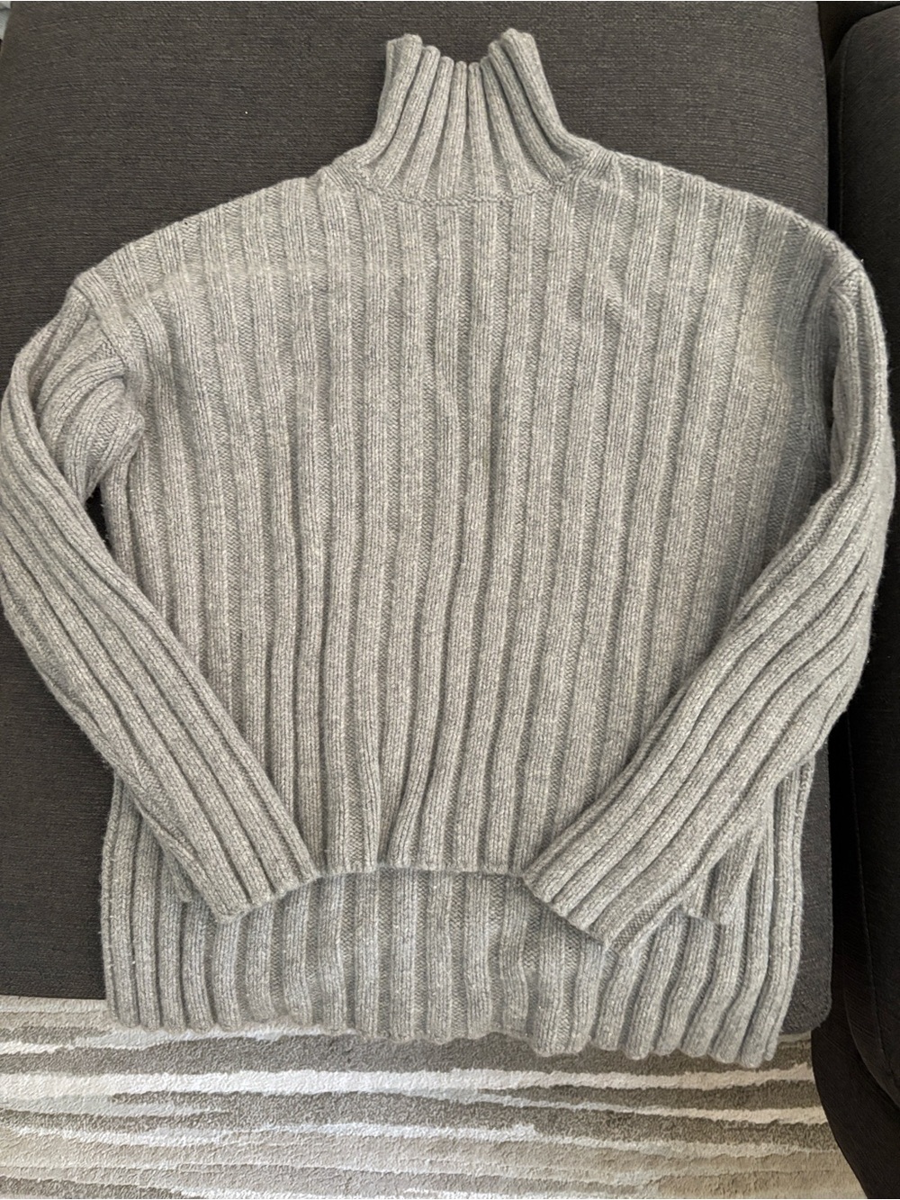 Everlane Gray Ribbed Mock Neck Sweater